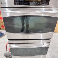 GE Profile Double Oven Very Clean! 