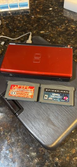 Ds and 2 game boys