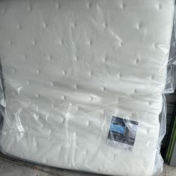 Dreamfoam Hybrid (1 RV King 70X74)