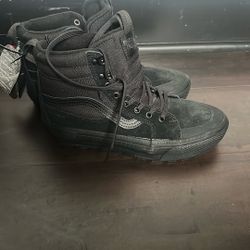 Vans Sk8-Hi Waterproof Insulated Shoe