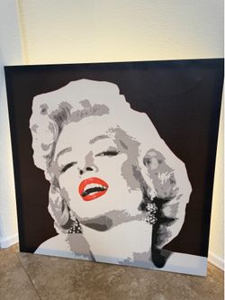 Marilyn Monroe Pop Art Canvas Wall Decor 35.5 inches tall 35.5 inches wide