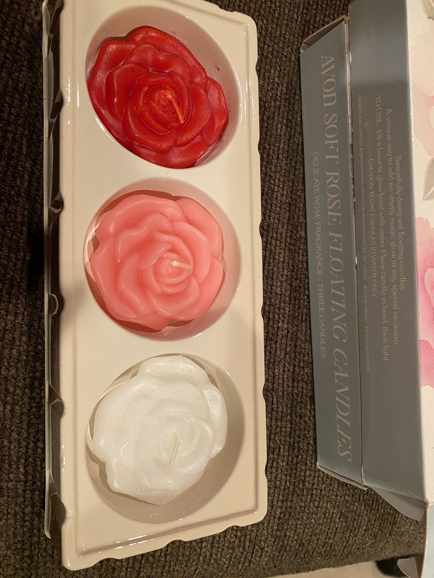 Avon Soft Rose Floating Candles X 2 Sets Of 3