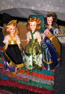 Antique 1960’s Around the World Collectible dolls