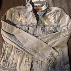 Levi’s Light Blue Jean Jacket 