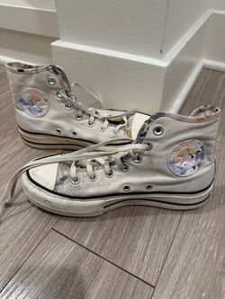 Converse Chuck Taylor High Top Platform Sneakers- size 7 worms