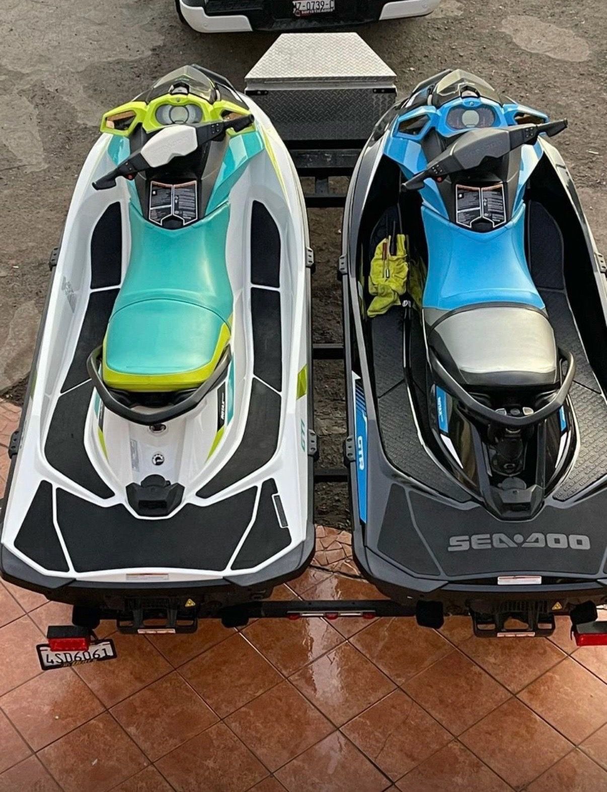 Jet Skis Sea-Doo 2018 GTR230 & GTI