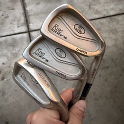 Golf Clubs 