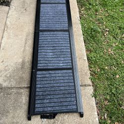 6 Foot Foldable Doggy Ramp With Handle