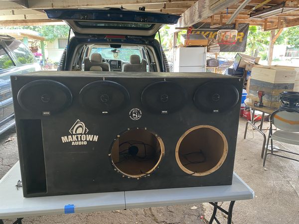 12 custom Ported Box With 8 6x9 Rack Built In With Its Own Chambers 