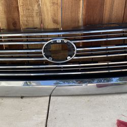 14 15 16 17 TOYOTA TUNDRA GRILLE OEM
