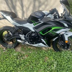 Motorcycle 