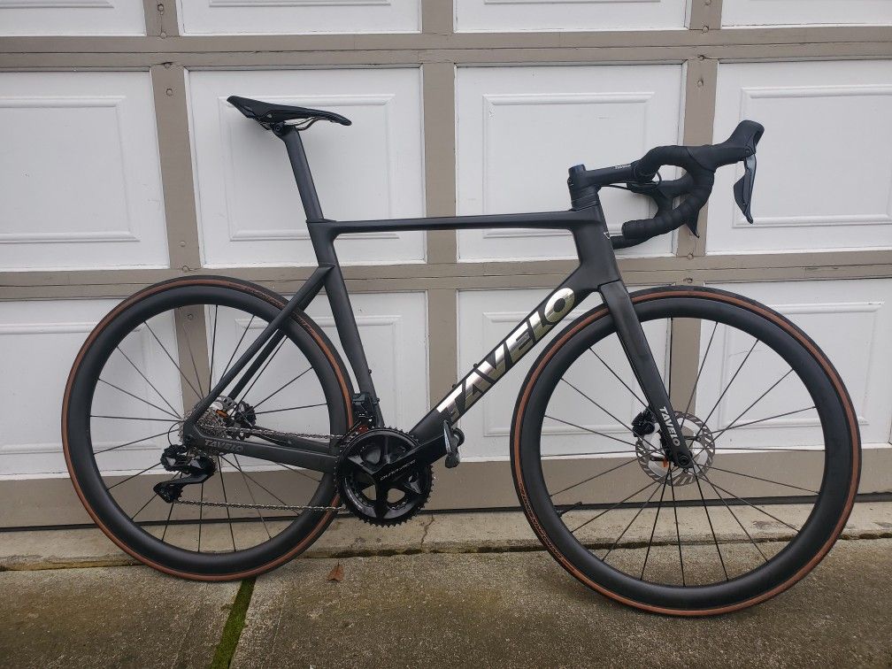 Brand New Tavelo Attack Size XL Di2 Dura Ace 12 Speed Road Bicycle
