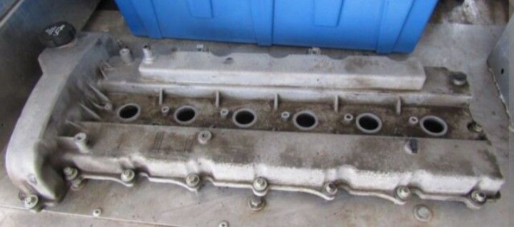 Valve Cover Chevy Trailblazer 07 