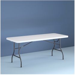 8 Ft Plastic Table 