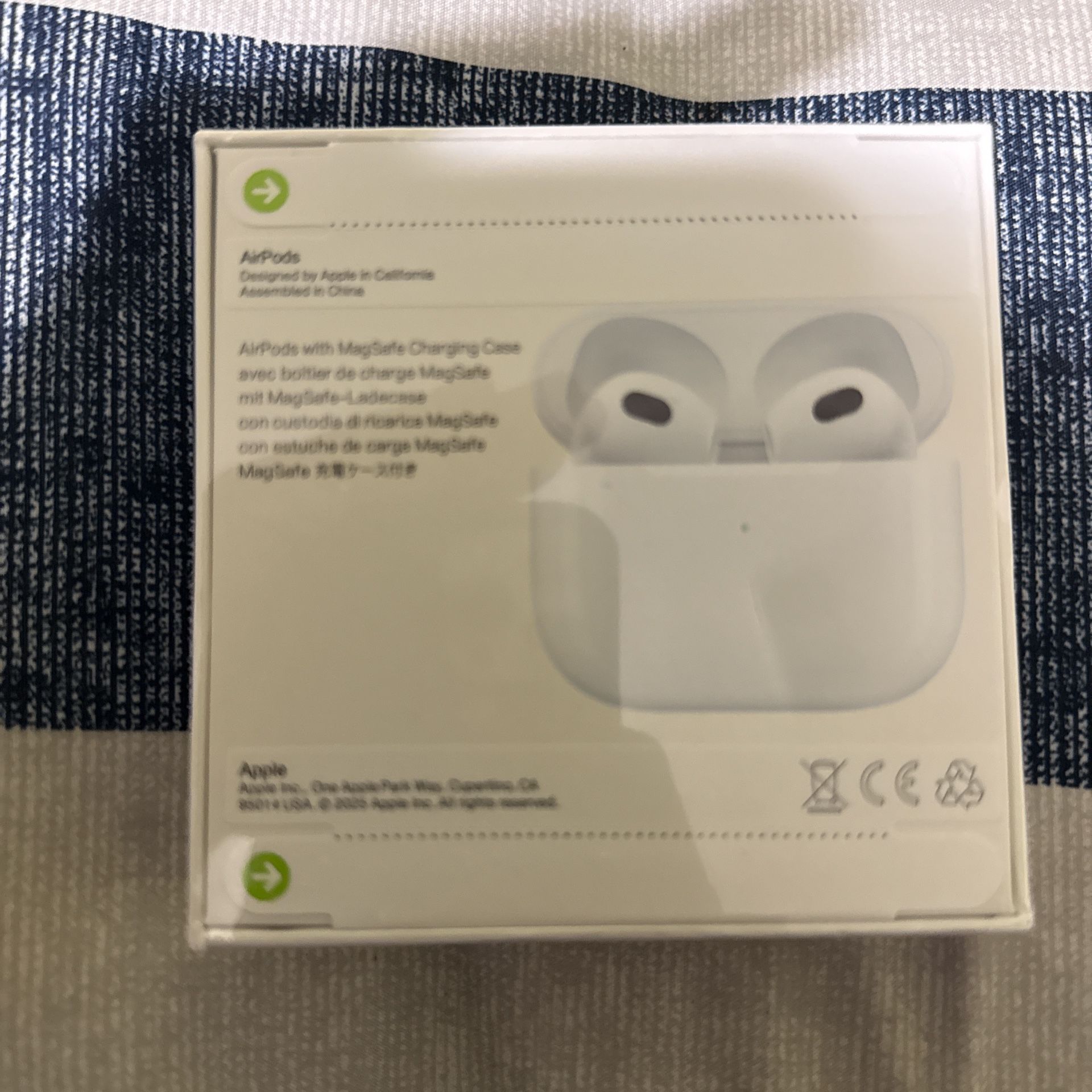 AirPods