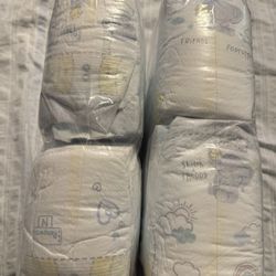 newborn pampers 