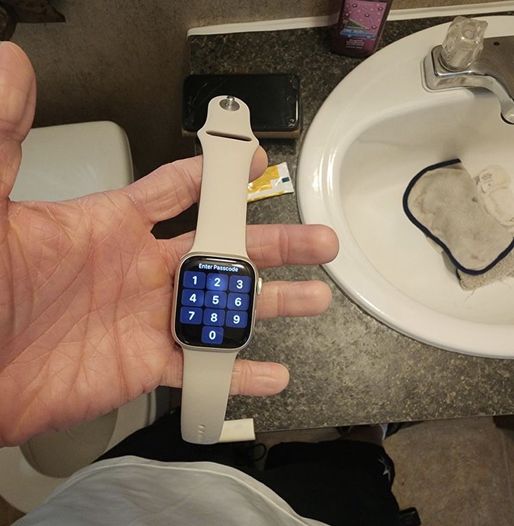 Apple  Series 7 Starlight 41 mm  Smart Watch
