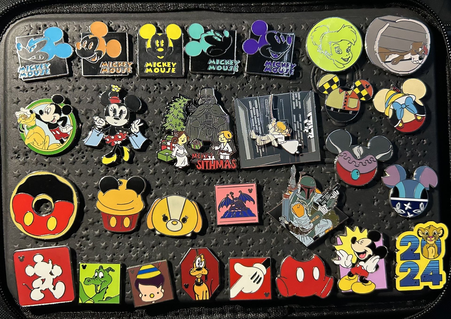 Disneyland Mickey Mouse Star Wars Pets Munchlings Marvel Mystery Blind Bag 100th Disney Pins Hidden Mickey Cast Member D23 Exclusives