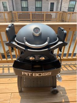 Pit Boss Sportsman 2 Burner Propane Grill – New – $299