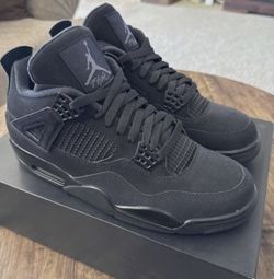 Jordan 4 Retro 