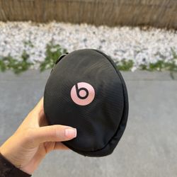 beats studio pro wirless headphones 