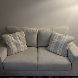 Sofa (LOVE SEAT)