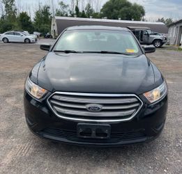 2018 Ford Taurus