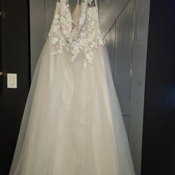 Wedding Dress Size 22