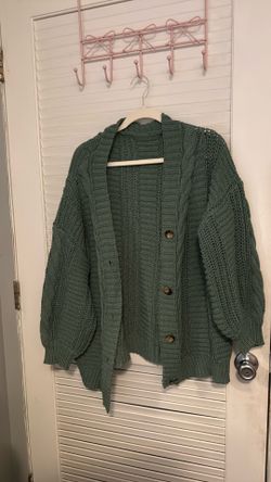 GREEN CARDIGAN SIZE 0XL