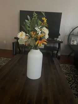 Flower vase