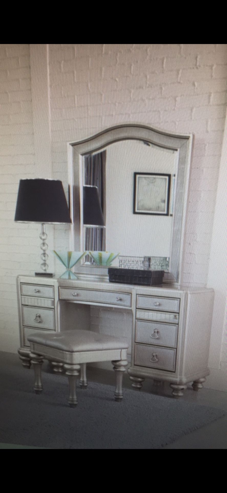 Makeup Vanity With Mirror + Chair