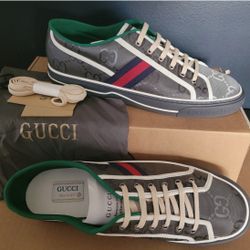 Gucci Shoes 