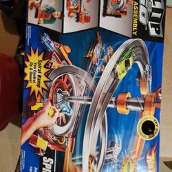 Hot Wheels Flip And Go