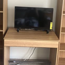 Excellent quality, solid wooden desk