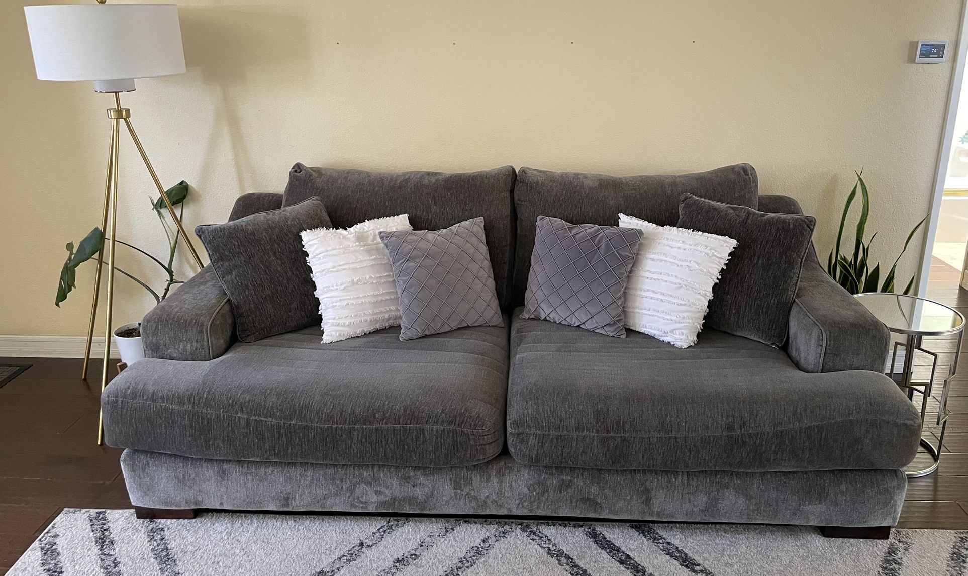 Dark grey Sofa & Loveseat