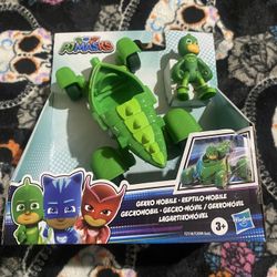 PJ Masks Gekko-Mobile Vehicle Playset, Preschool Gekko Car & Action Figure