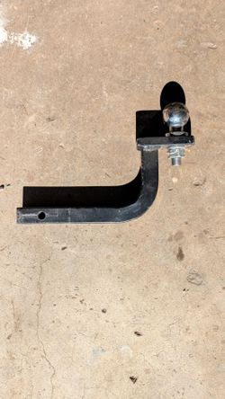 Class II Trailer Hitch Ball Mount with 2" Ball