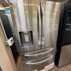 Samsung 36” refrigerator 