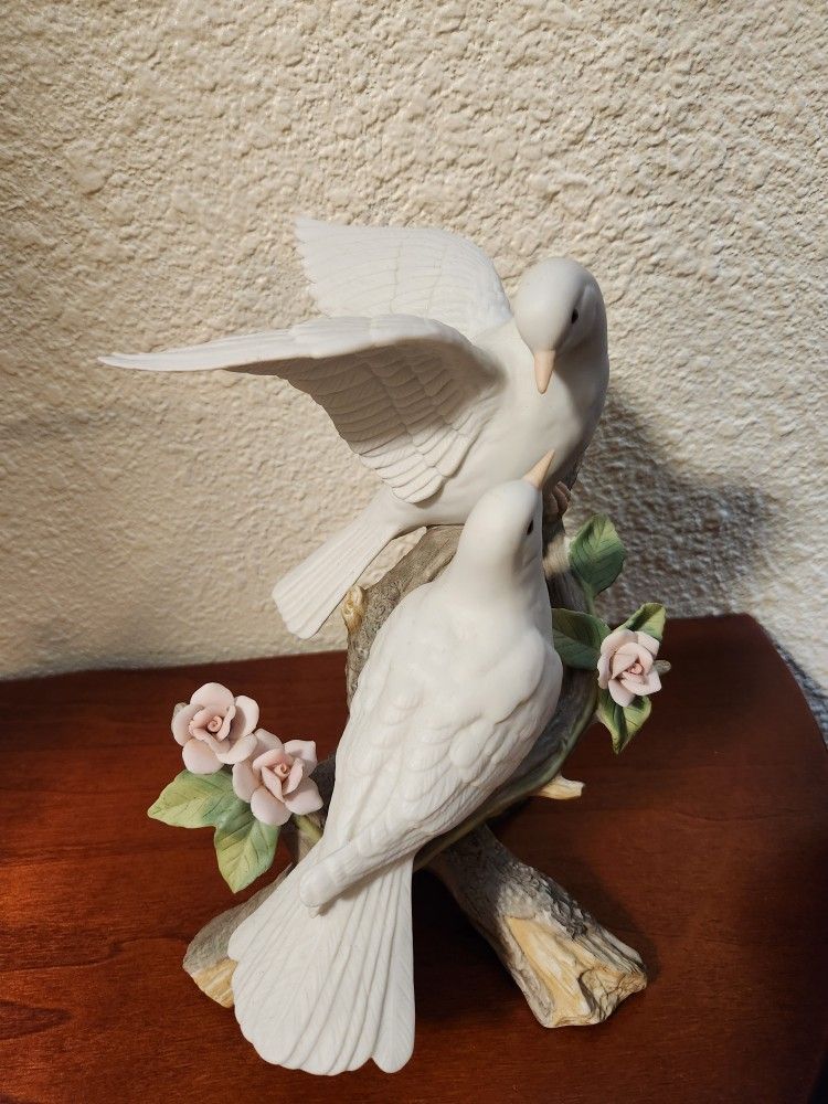 HOME INTERIOR PALOMAS