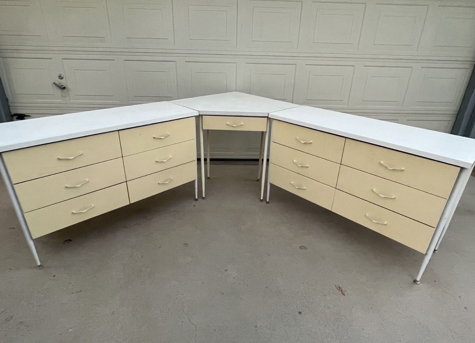 Nice 3 Piece Dresser Set, 2 Dressers & Corner Desk