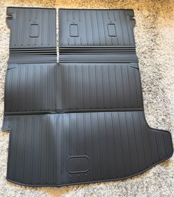 One  New Cargo Mat for 2024-2026 Chevy Trax/Buick Envista, All Weather TPE Cargo Mat