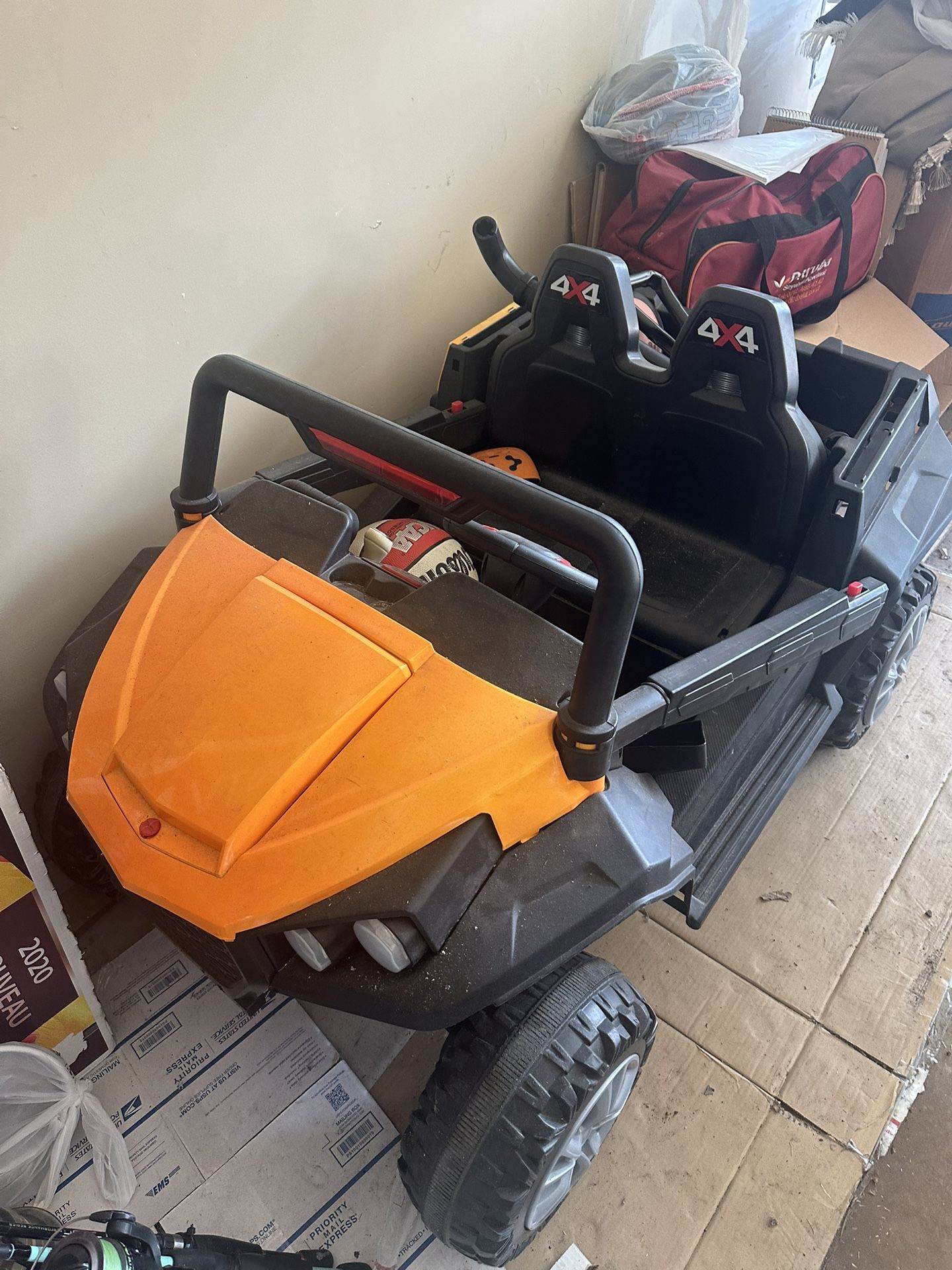 Large Kids Ride on Car