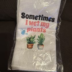 2 new cotton kitchen towels