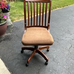 Wooden Bankers Office Chair