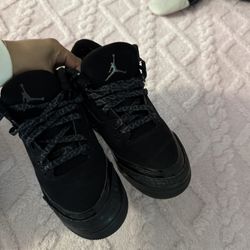 Jordan 3 “black Cats” 