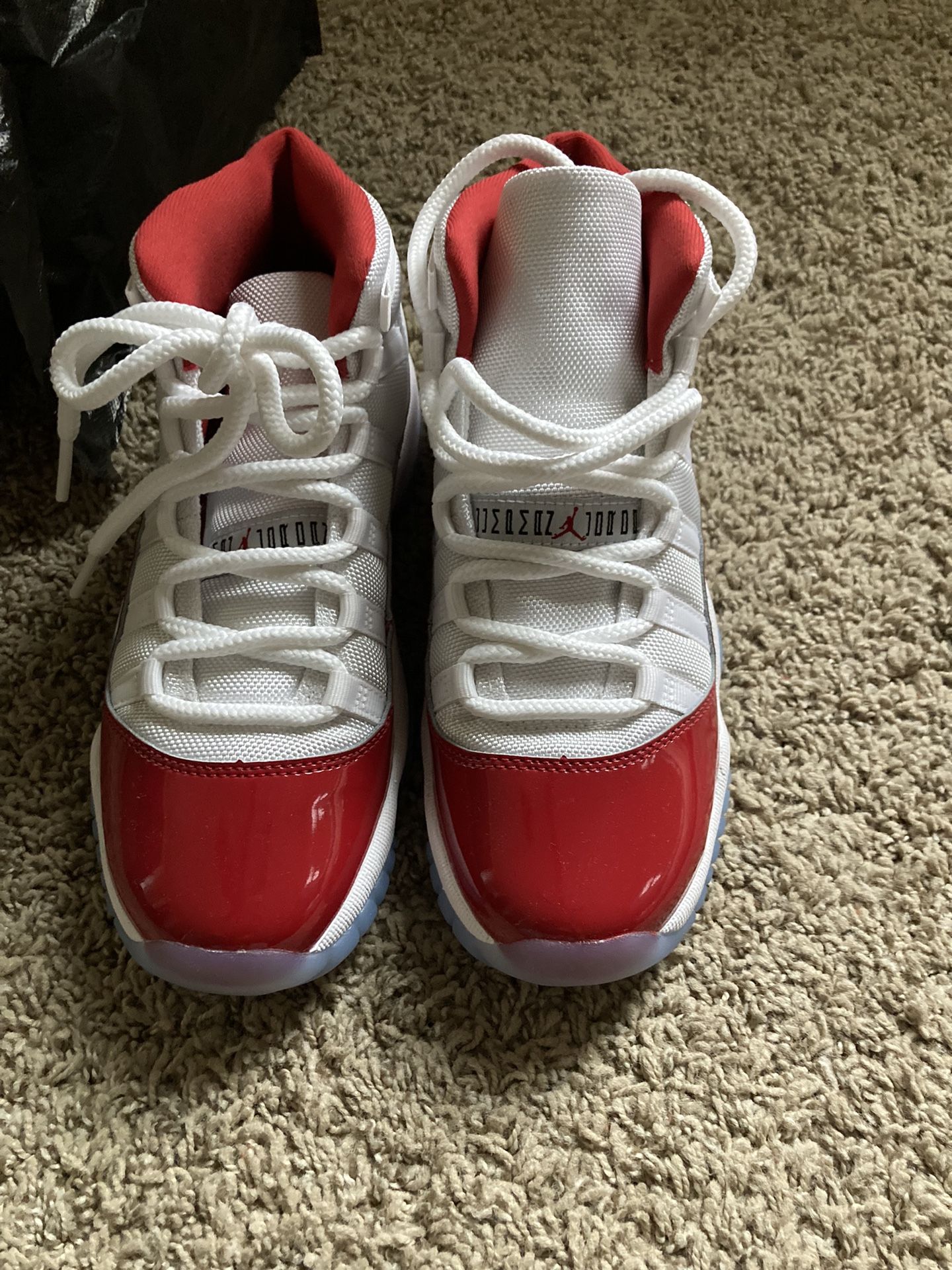 Jordan 11 “Candy Reds” Size Big Kids 4.5