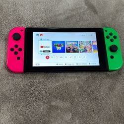 Nintendo Switch 