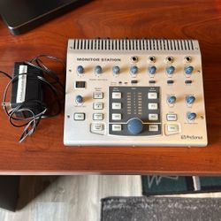 Presonus Monitor Station (for Speakers And Headphones)