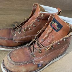 Thorogood 9.5 Moc Toe Steel Toe boots