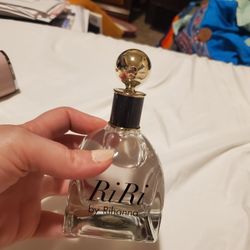 RiRi By Rihannah Perfume 
